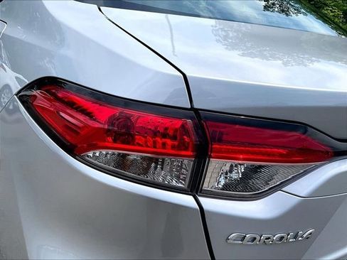 Used 2024 Toyota Corolla LE FWD image 31