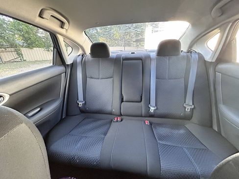 Used 2016 Nissan Sentra SR FWD image 31