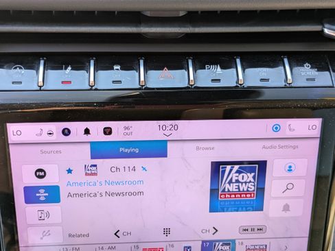 Used 2022 Jeep Grand Cherokee L Limited image 24