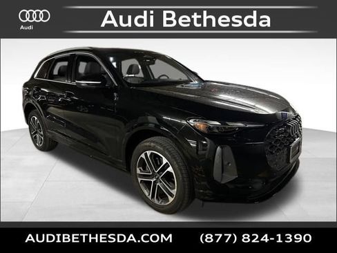 Certified 2025 Audi Q5 Premium w/ Convenience Package AWD/4WD image 1