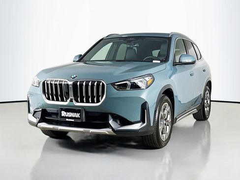 Used 2026 BMW X1 xDrive28i w/ Technology Package AWD/4WD image 3