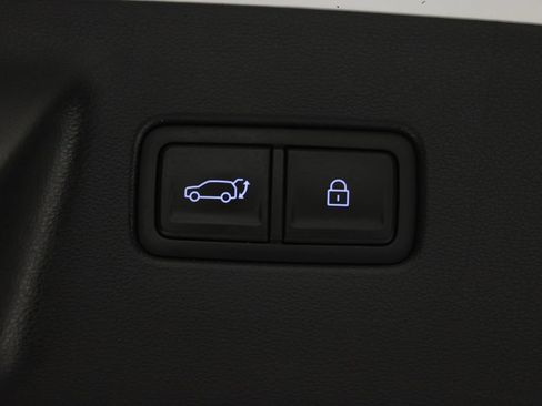 Used 2024 Hyundai Santa Fe SEL FWD image 19