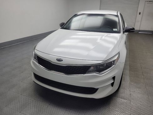 Used 2018 Kia Optima LX w/ 17" Alloy Wheels Package FWD image 15
