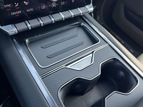 New 2026 GMC Sierra EV Elevation image 21