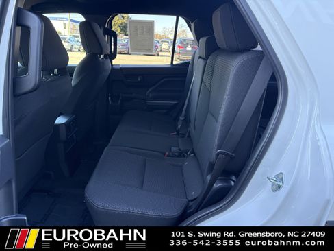 Used 2025 Toyota 4Runner SR5 image 34