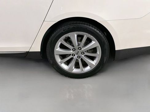 Used 2009 Lincoln MKS FWD image 34