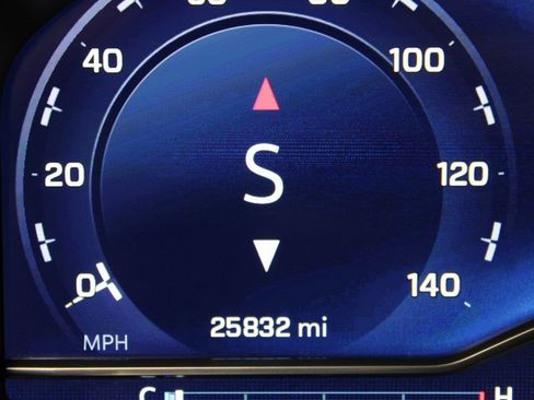 Used 2023 Chevrolet Silverado 1500 ZR2 w/ Technology Package image 12