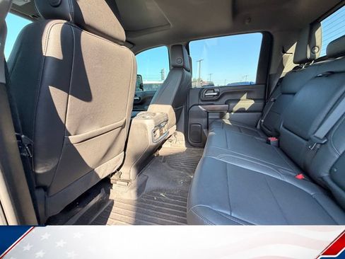 Used 2023 GMC Sierra 2500 SLT w/ SLT Convenience Package AWD/4WD image 14