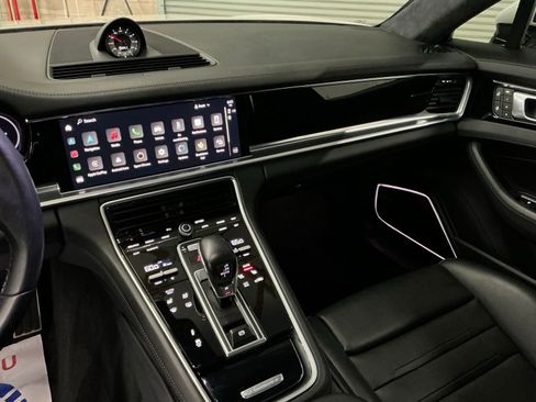 Used 2023 Porsche Panamera GTS image 26