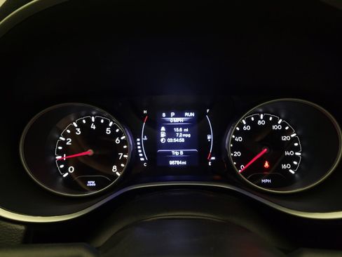 Used 2020 Jeep Compass Latitude FWD image 23
