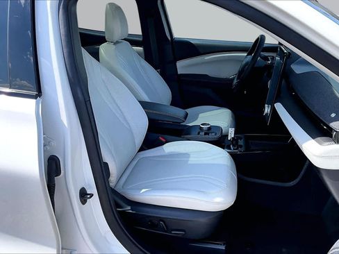 Used 2023 Ford Mustang Mach-E Premium RWD image 8