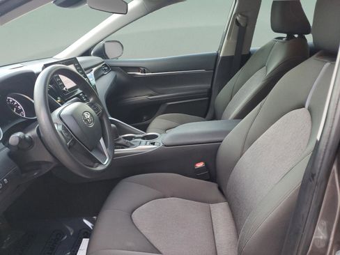 Used 2022 Toyota Camry LE image 18