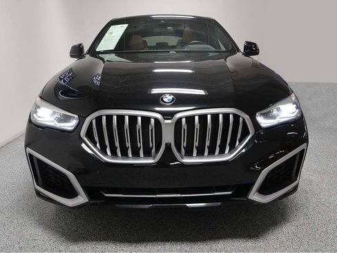 Used 2021 BMW X6 xDrive40i w/ Premium Package 2 image 2