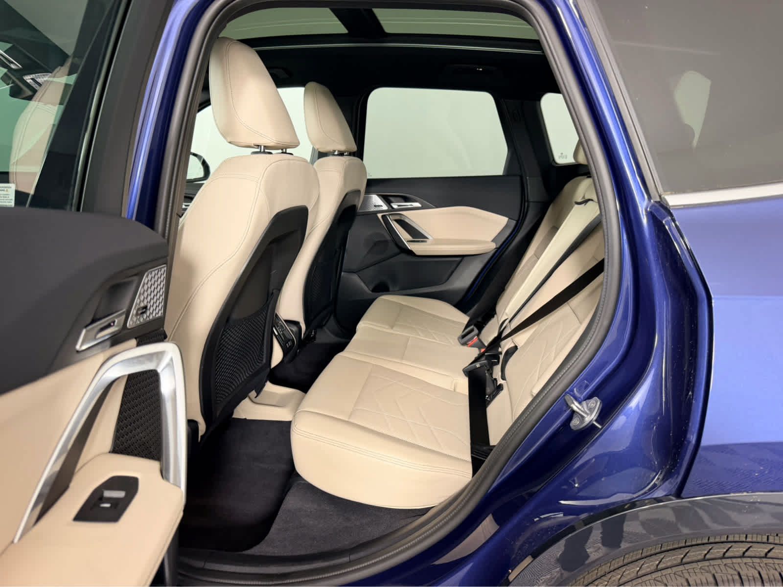 Used 2024 BMW X1 xDrive28i w/ Convenience Package AWD/4WD image 14
