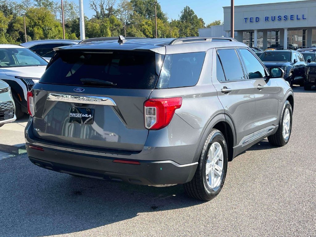 Used 2023 Ford Explorer XLT RWD image 31