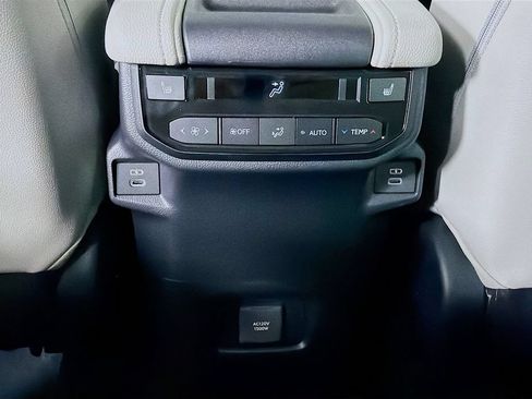 New 2026 Toyota Grand Highlander AWD Hybrid image 22