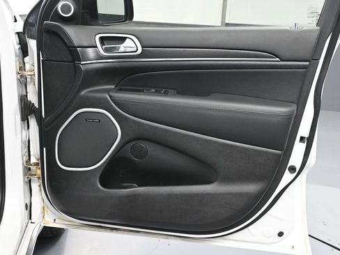 Used 2021 Jeep Grand Cherokee Summit AWD/4WD image 48