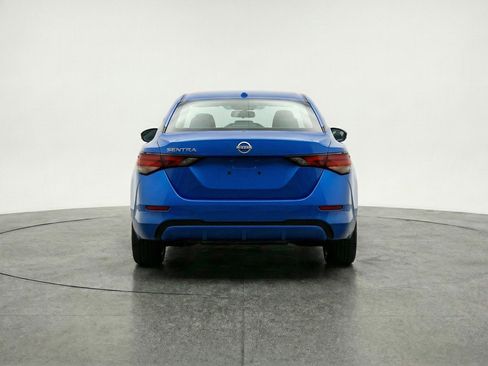 Used 2025 Nissan Sentra SV image 7