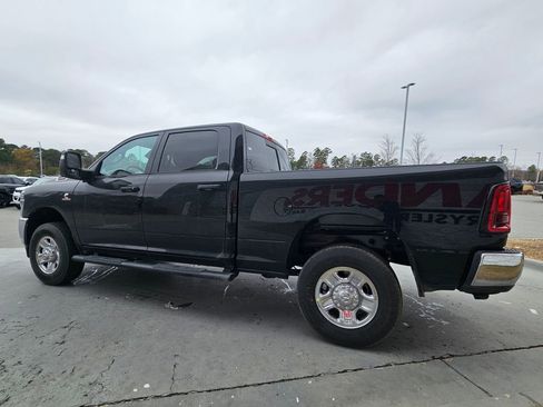 New 2026 RAM 2500 Tradesman AWD/4WD image 5