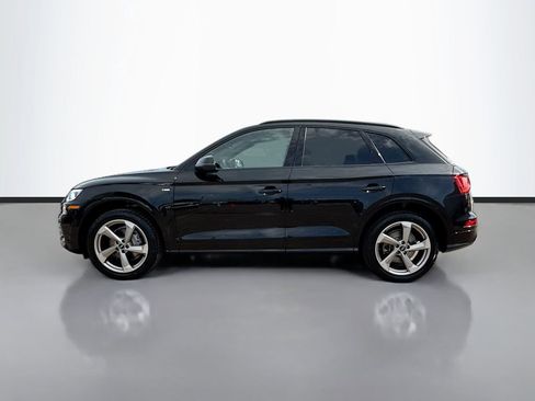 Used 2020 Audi Q5 2.0T Titanium Premium Plus w/ Premium Plus Package image 6