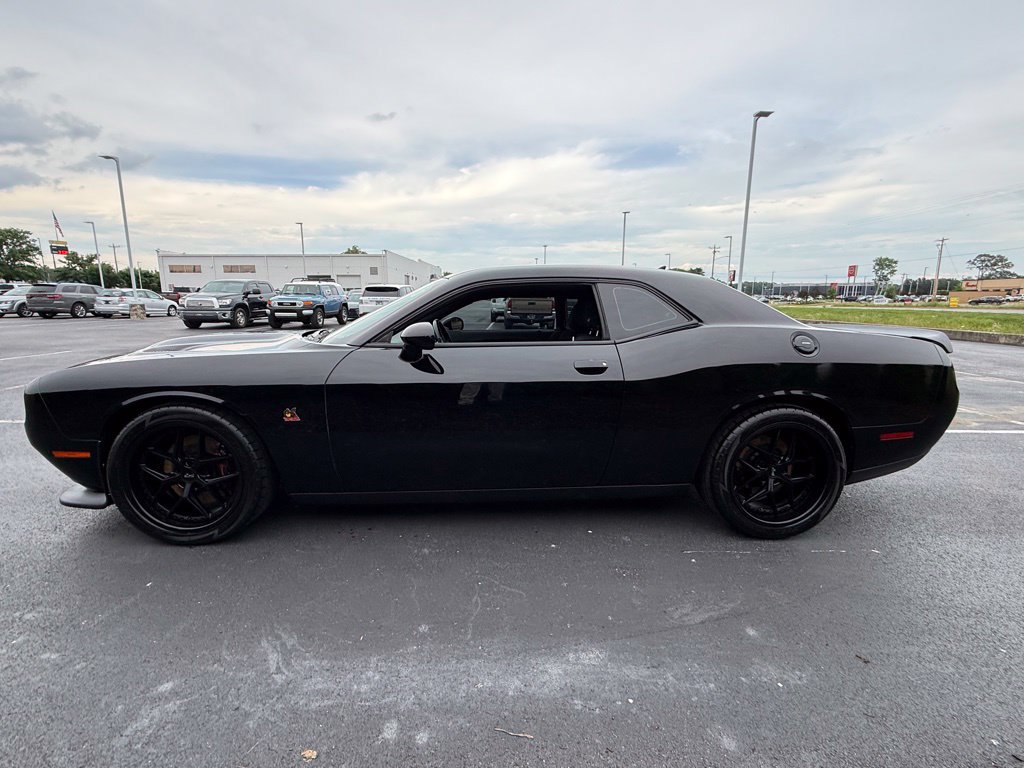 Used 2021 Dodge Challenger R/T Scat Pack RWD image 5