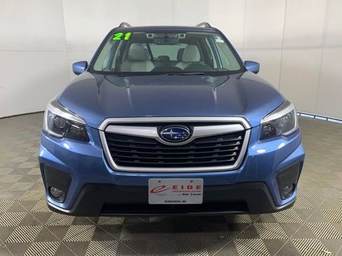 Used 2021 Subaru Forester Premium w/ Popular Package #1 AWD/4WD image 3