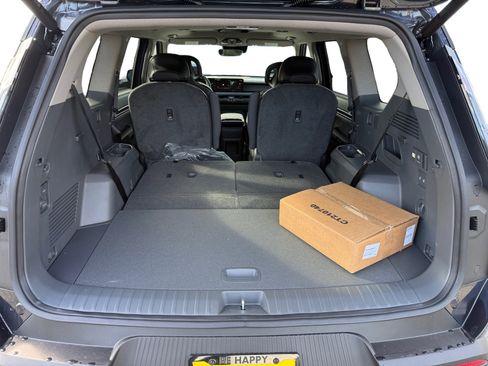 New 2026 Kia EV9 Light image 17