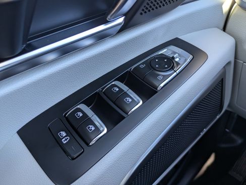 New 2025 Kia Telluride EX image 28