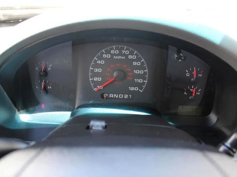 Used 2006 Ford F150 STX RWD image 18