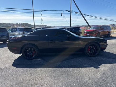 Used 2012 Dodge Challenger SRT8 w/ Premium Sound Group image 4