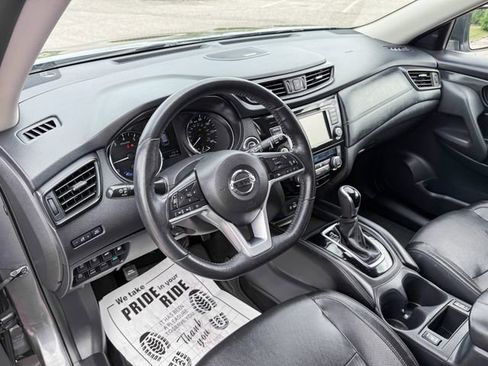Used 2018 Nissan Rogue SL w/ Premium Package AWD/4WD image 13