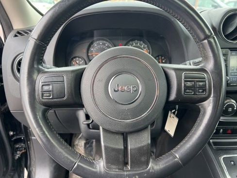 Used 2017 Jeep Patriot High Altitude image 22