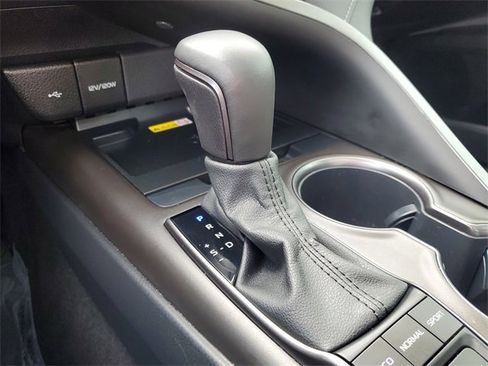Used 2023 Toyota Camry XSE image 31