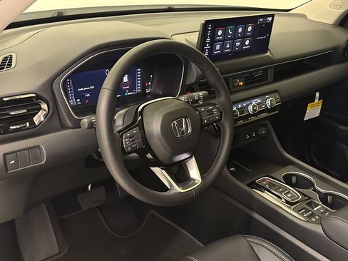 New 2026 Honda Pilot Touring image 20