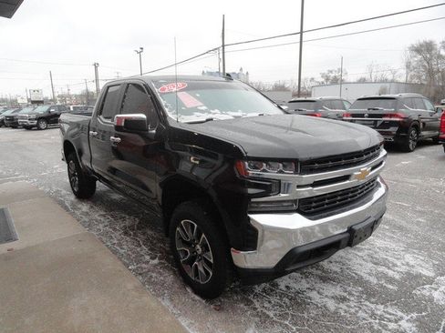 Used 2020 Chevrolet Silverado 1500 LT image 6