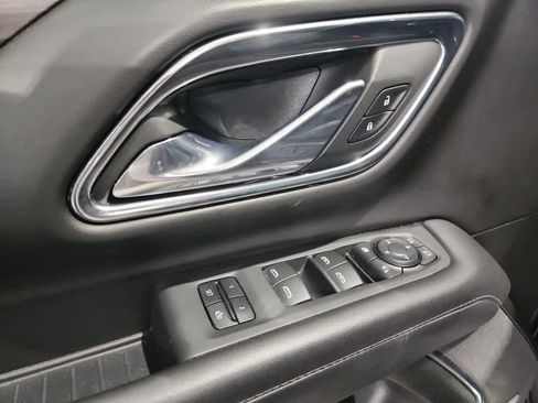 Used 2023 Chevrolet Tahoe LT w/ Luxury Package image 23