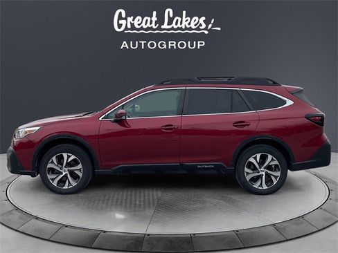 Used 2022 Subaru Outback Limited image 2