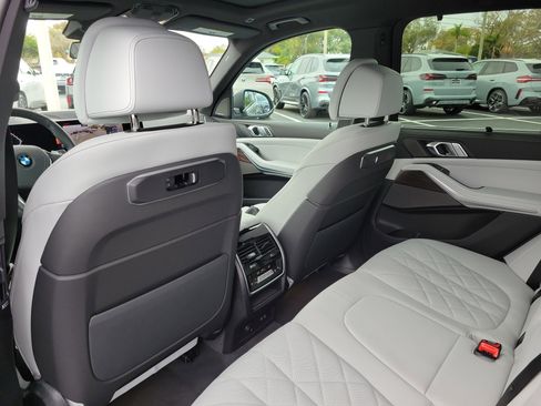 New 2026 BMW X5 xDrive40i w/ Climate Comfort Package image 9