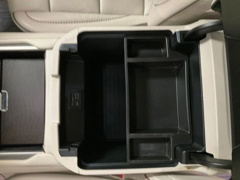 Used 2021 GMC Yukon XL Denali w/ Denali Premium Package image 26