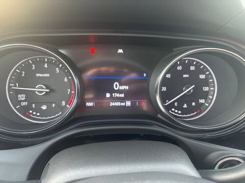 Used 2023 Buick Encore GX Select AWD/4WD image 20