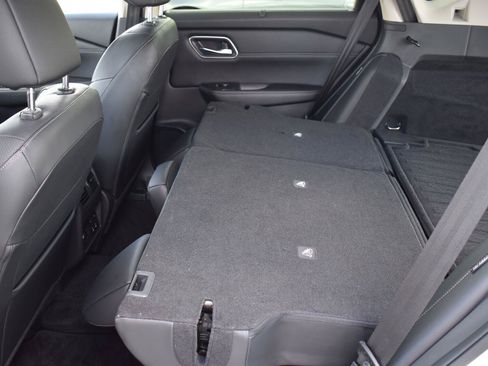 Used 2025 Nissan Rogue Platinum w/ Platinum Premium Package FWD image 53