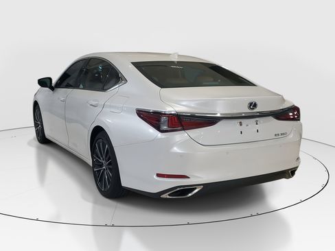 Used 2022 Lexus ES 350 w/ Premium Package image 5