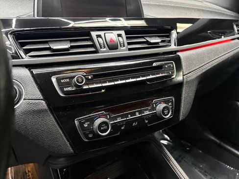 Used 2018 BMW X2 sDrive28i w/ Convenience Package FWD image 25
