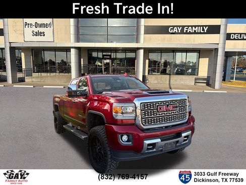 Used 2019 GMC Sierra 2500 Denali w/ Duramax Plus Package AWD/4WD image 1