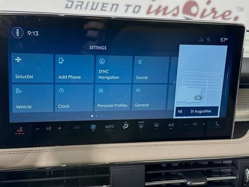 New 2026 Lincoln Corsair Premiere w/ Rear Removable Package Tray FWD image 16