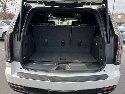 Certified 2025 Cadillac Escalade Sport Platinum image 12