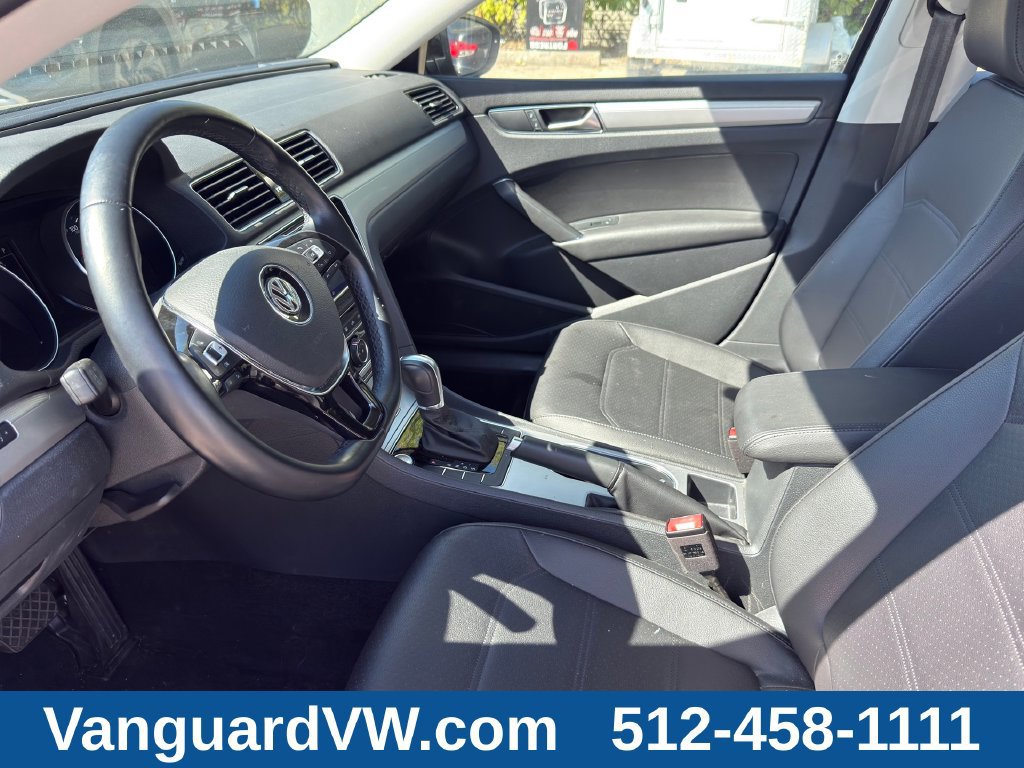 Used 2019 Volkswagen Passat 2.0T Wolfsburg FWD image 11