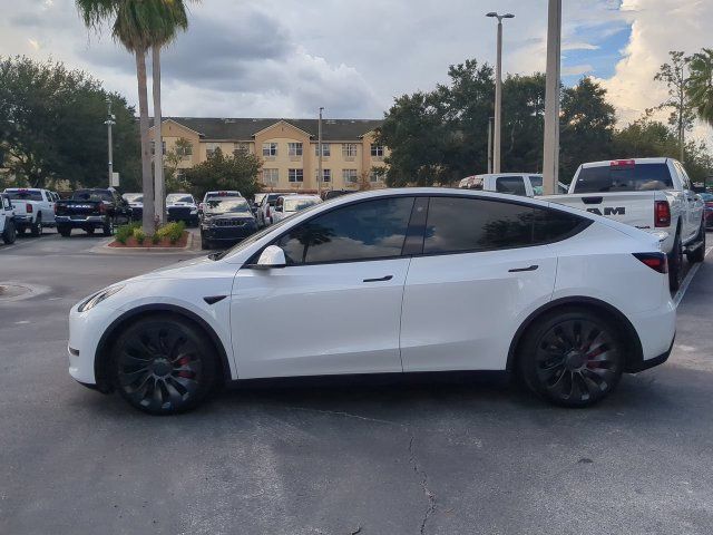 Used 2023 Tesla Model Y Performance AWD/4WD image 8