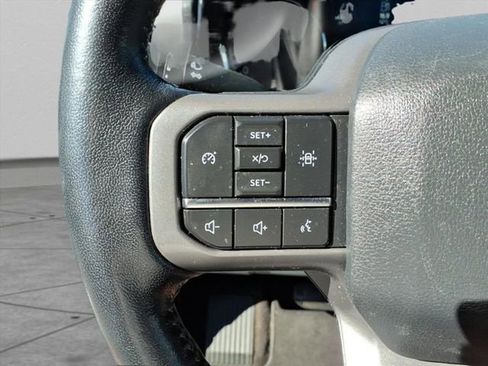 Used 2022 Ford F150 XLT w/ Equipment Group 302A High AWD/4WD image 16