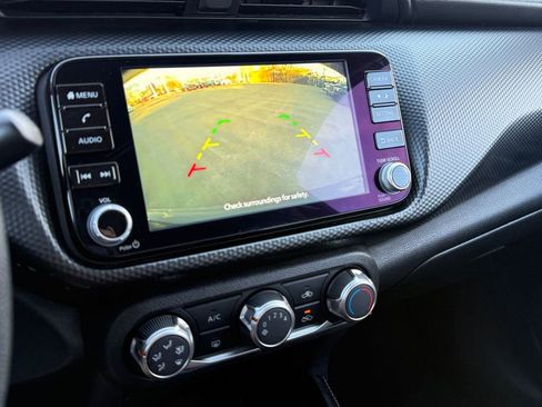 Used 2024 Nissan Kicks SV image 33